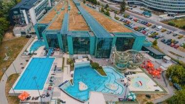 Kąpielisko Termalne i Przygodowe Aquasziget, Esztergom – 01