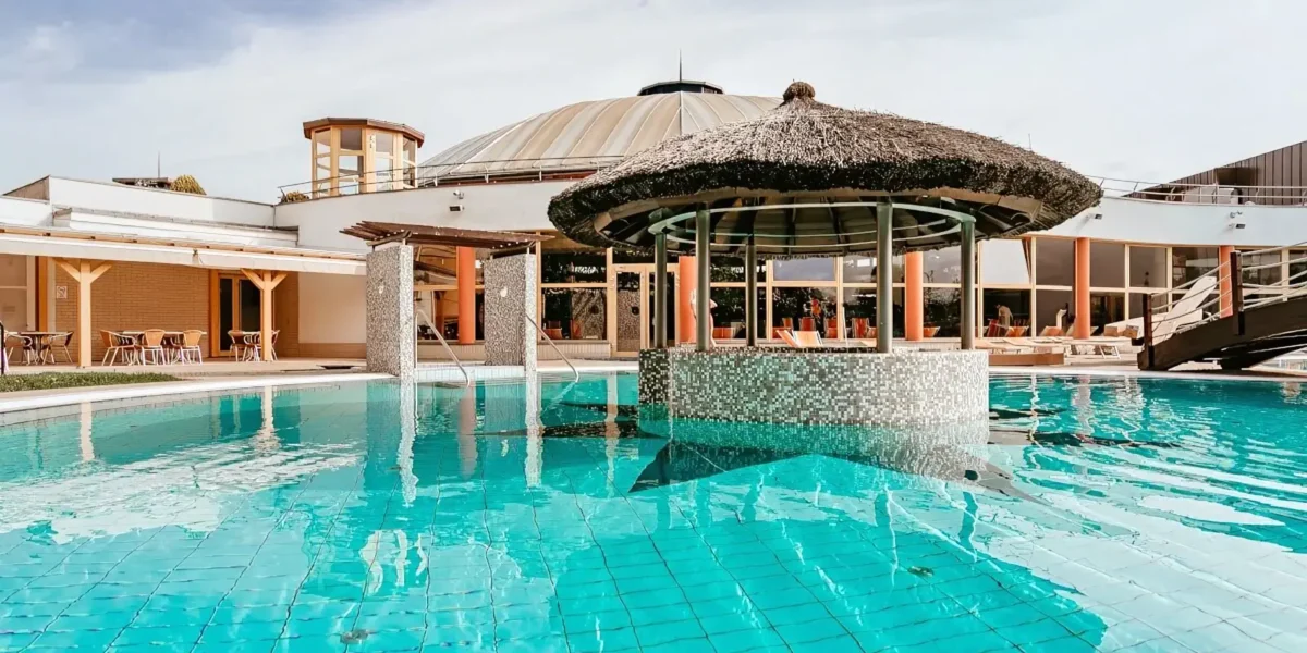 Gotthard Therme, Szentgotthárd – baseny zewnętrzne