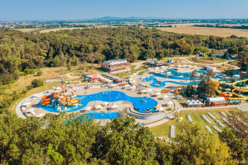 Termy ThermalPark Nitrava, Poľný Kesov, Słowacja